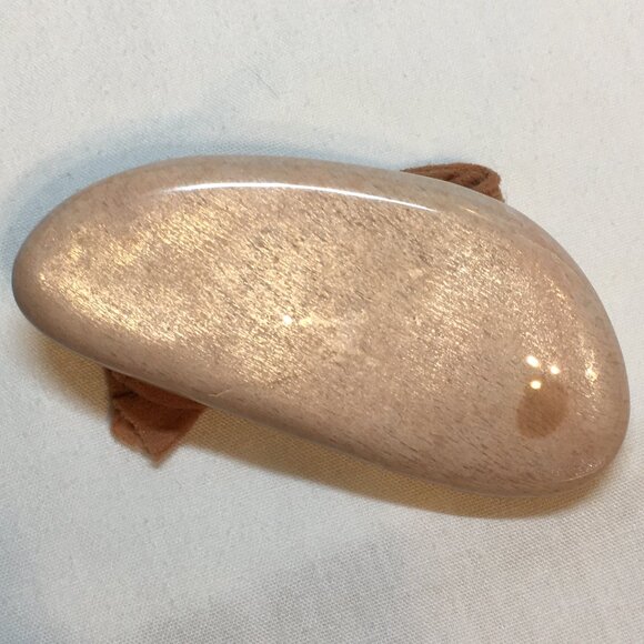 Rocks Other - Shimmery Peach Galet